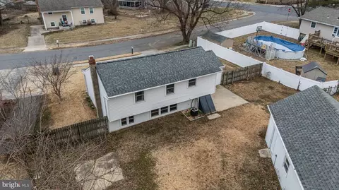 View/Area - 1202 Pinefield Rd, Newark, DE 19713 photo 13 of 14