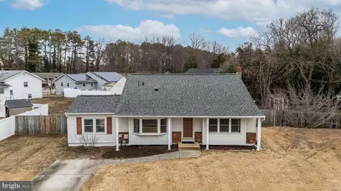 1202 Pinefield Rd, Newark, DE 19713