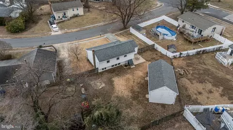 View/Area - 1202 Pinefield Rd, Newark, DE 19713 photo 8 of 14