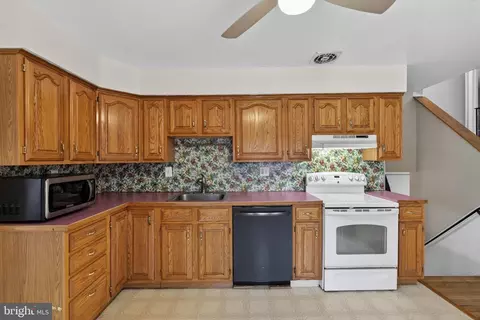 Kitchen - 1202 Pinefield Rd, Newark, DE 19713 photo 1 of 3