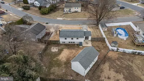 View/Area - 1202 Pinefield Rd, Newark, DE 19713 photo 10 of 14
