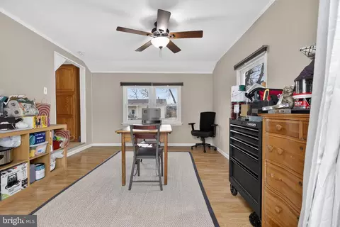 Entry Way - 1202 Pinefield Rd, Newark, DE 19713 photo 5 of 5