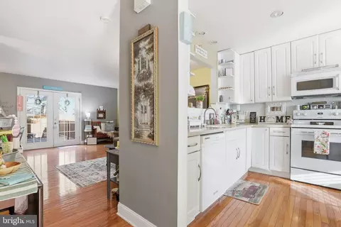 Entry Way - 840 Sabina Cir, Bear, DE 19701 photo 1 of 7
