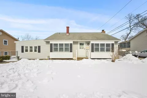 32 Argyle Rd, Newark, DE 19713