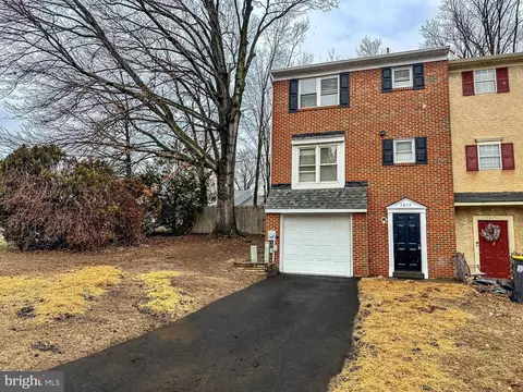 5073 E Woodmill Dr, Wilmington, DE 19808