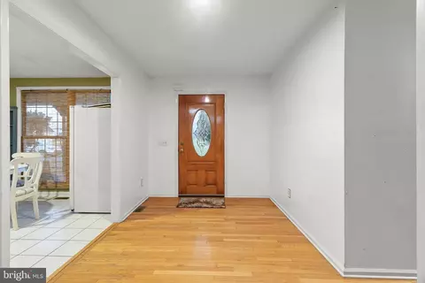 Entry Way - 847 Silver Run Rd, Middletown, DE 19709 photo 1 of 10