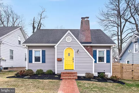 208 Philadelphia Pike, Wilmington, DE 19809