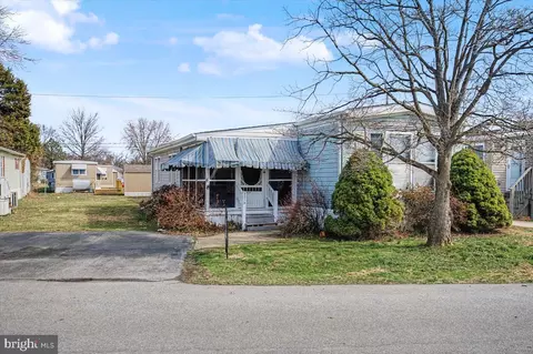 907 10th Ave #714, Wilmington, DE 19808