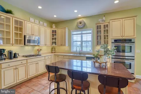 Kitchen - 444 Spring Hollow Dr, Middletown, DE 19709 photo 4 of 7