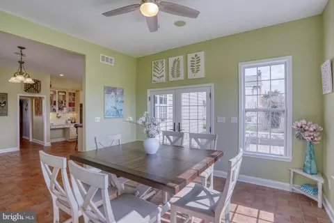 Dining - 444 Spring Hollow Dr, Middletown, DE 19709 photo 3 of 5