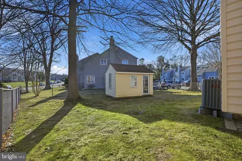 Exterior - 159 E Green Valley Cir, Newark, DE 19711 photo 2 of 6