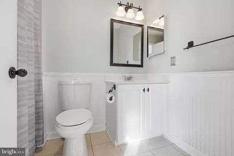 Entry Way - 159 E Green Valley Cir, Newark, DE 19711 photo 1 of 1