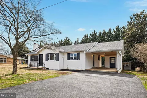 Exterior - 110 N Meadow Dr, Townsend, DE 19734 photo 3 of 4
