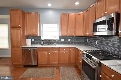 Kitchen - 55 Devalinder Dr, Newark, DE 19702 photo 3 of 6