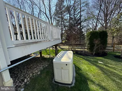 Exterior - 55 Devalinder Dr, Newark, DE 19702 photo 5 of 6