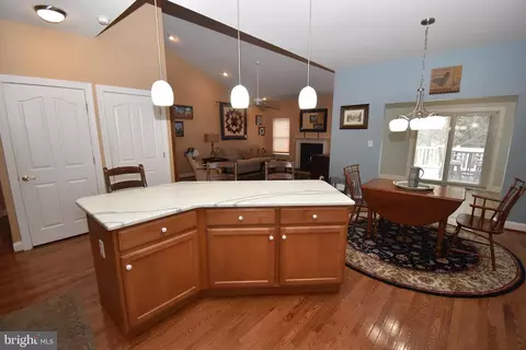 Kitchen - 55 Devalinder Dr, Newark, DE 19702 photo 6 of 6
