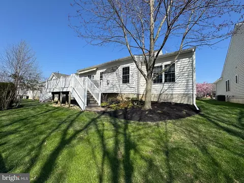 Exterior - 55 Devalinder Dr, Newark, DE 19702 photo 2 of 6