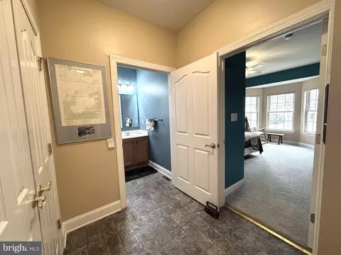 Entry Way - 55 Devalinder Dr, Newark, DE 19702 photo 3 of 3