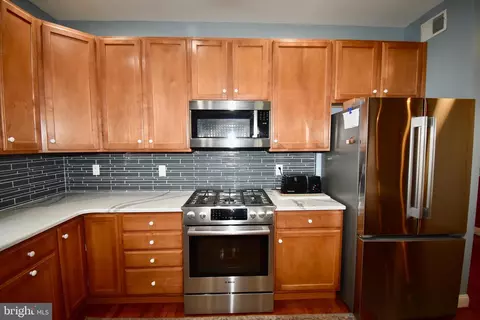 Kitchen - 55 Devalinder Dr, Newark, DE 19702 photo 5 of 6