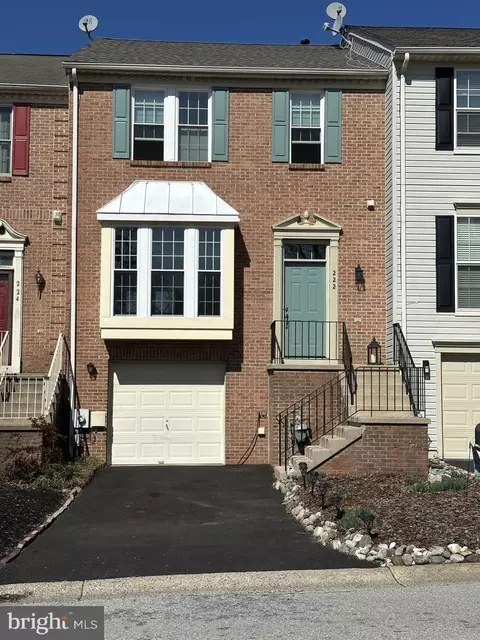 222 Sloan Ct, Wilmington, DE 19808