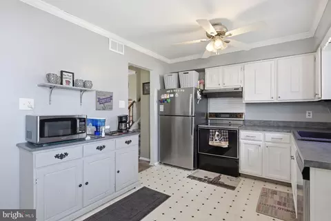 Kitchen - 5 Worthy Down Ave, Bear, DE 19701 photo 3 of 3