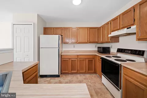 Kitchen - 1013 9th St, Newark, DE 19711 photo 2 of 5