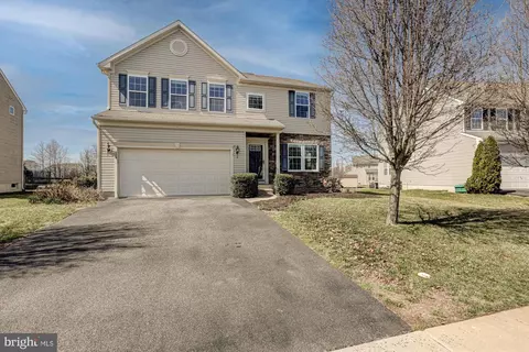 Exterior - 129 Abbigail Xing, Townsend, DE 19734 photo 2 of 12