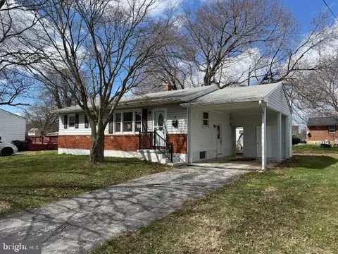 3 Redding Cir, Middletown, DE 19709