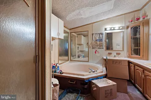 217 Holly Ct, Bear, DE 19701 photo 4