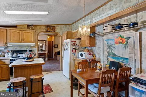 217 Holly Ct, Bear, DE 19701 photo 11