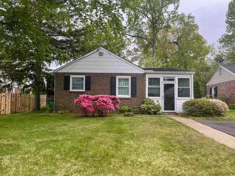502 Sharpley Ln, Wilmington, DE 19803