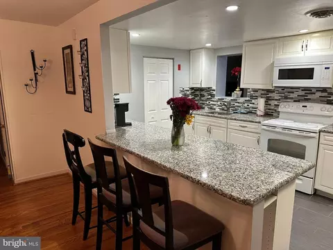 Kitchen - 4 E Clairmont Dr, Newark, DE 19702 photo 3 of 3