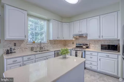 Kitchen - 163 Middessa Dr, Middletown, DE 19709 photo 2 of 5