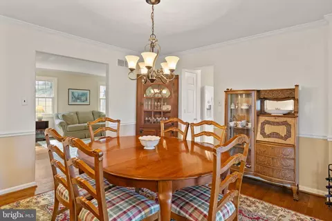 Dining - 1 Blue Jay Dr, Newark, DE 19713 photo 1 of 5