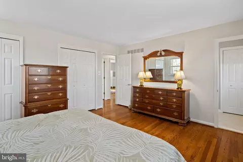 Bedroom - 1 Blue Jay Dr, Newark, DE 19713 photo 14 of 15
