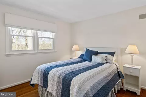 Bedroom - 1 Blue Jay Dr, Newark, DE 19713 photo 1 of 15
