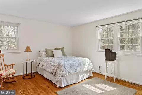 Bedroom - 1 Blue Jay Dr, Newark, DE 19713 photo 5 of 15