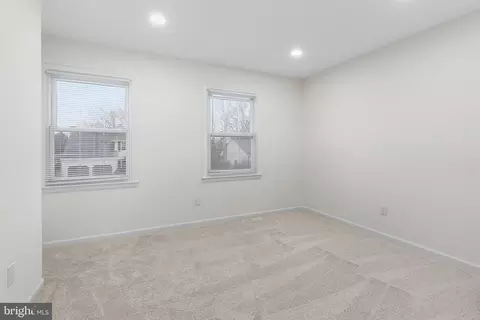 Bedroom - 210 W Silver Fox Rd, Newark, DE 19702 photo 3 of 3