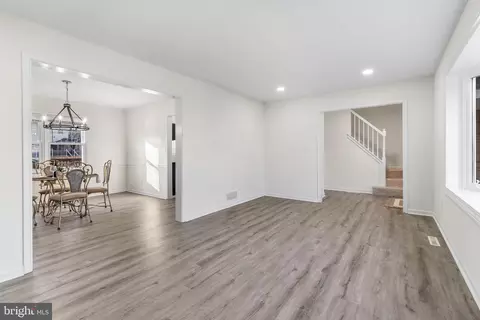 Entry Way - 210 W Silver Fox Rd, Newark, DE 19702 photo 1 of 6
