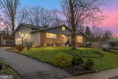 714 W Matson Run Pkwy, Wilmington, DE 19802