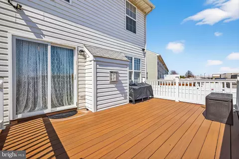 Exterior - 284 Liborio Dr, Middletown, DE 19709 photo 4 of 12