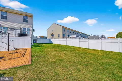 Exterior - 284 Liborio Dr, Middletown, DE 19709 photo 8 of 12