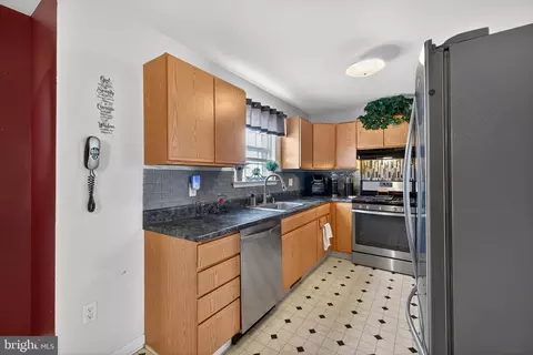 Kitchen - 284 Liborio Dr, Middletown, DE 19709 photo 2 of 2