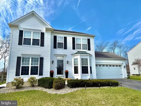 32 W Minglewood Dr, Middletown, DE 19709