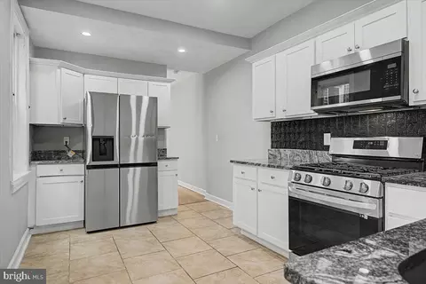 203 N Dupont St, Wilmington, DE 19805