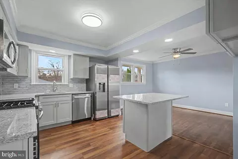 2209 Riviera Ln, Wilmington, DE 19810