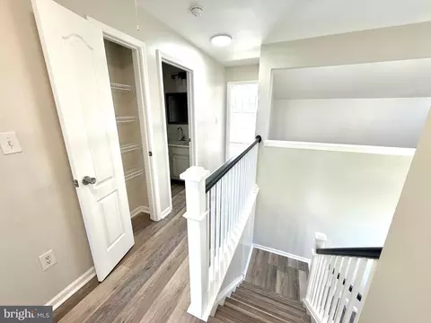 Entry Way - 227 Avonbridge Dr, Townsend, DE 19734 photo 3 of 9