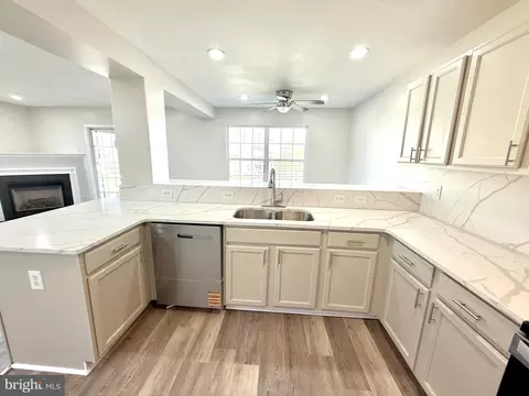 Kitchen - 227 Avonbridge Dr, Townsend, DE 19734 photo 1 of 4