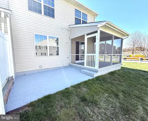Exterior - 227 Avonbridge Dr, Townsend, DE 19734 photo 3 of 8