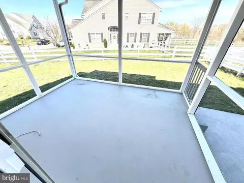 Exterior - 227 Avonbridge Dr, Townsend, DE 19734 photo 2 of 8